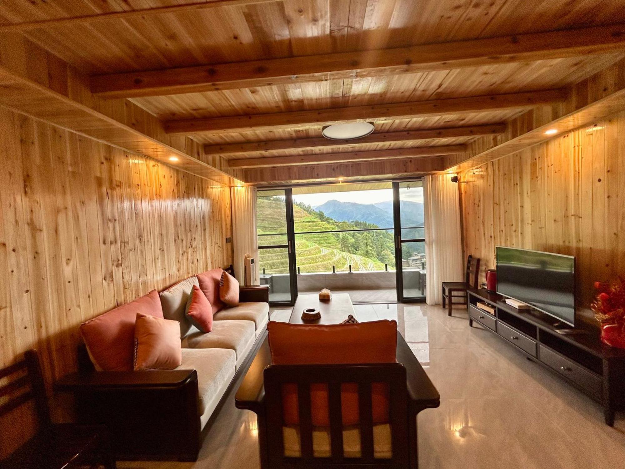Long An Hotel Лунгшен Екстер'єр фото